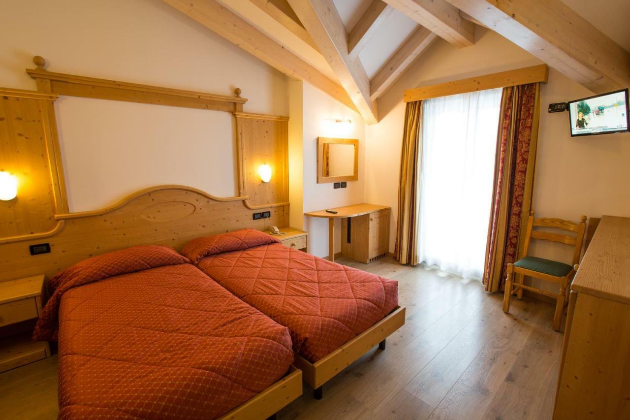 Hotel Majorka Андало Екстер'єр фото