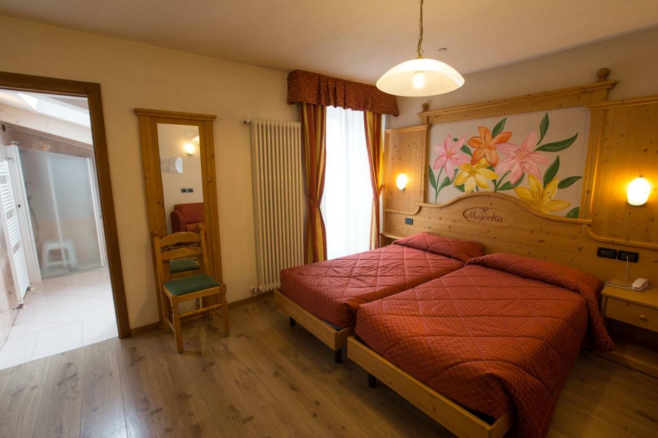 Hotel Majorka Андало Екстер'єр фото