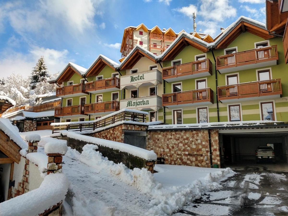 Hotel Majorka Андало Екстер'єр фото